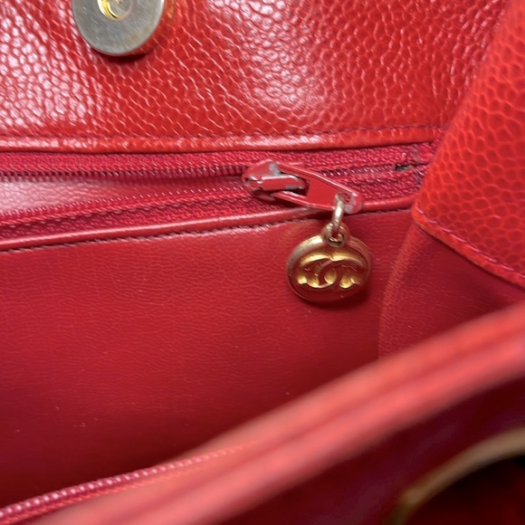 Vintage Chanel Red Caviar Leather Quilted Tote - Picture 5 of 16